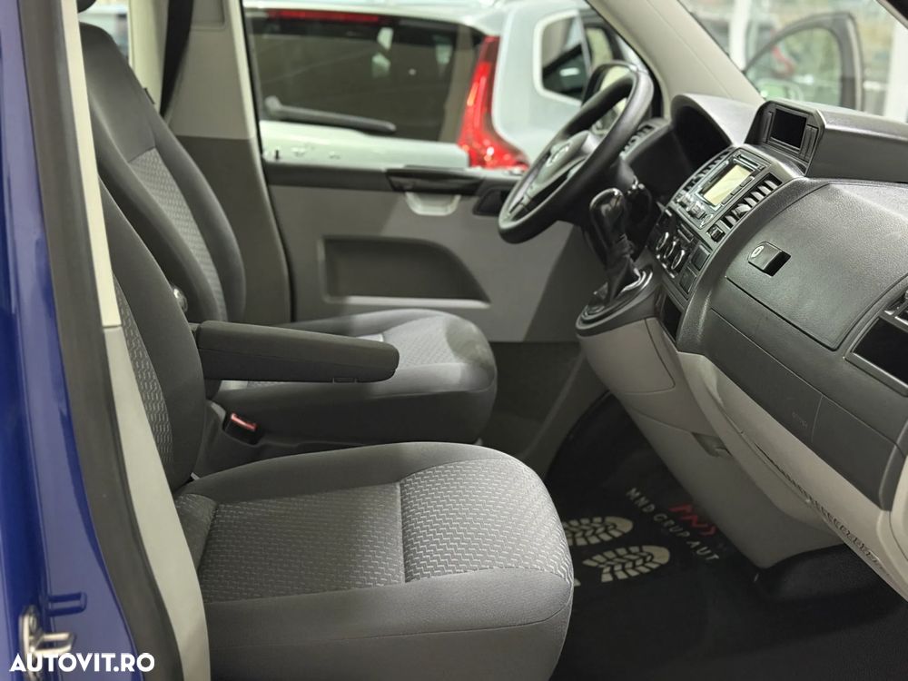 Volkswagen Caravelle - 14