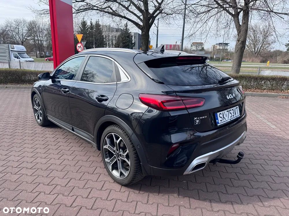 Kia XCeed 1.6 T-GDI Business Line DCT - 4