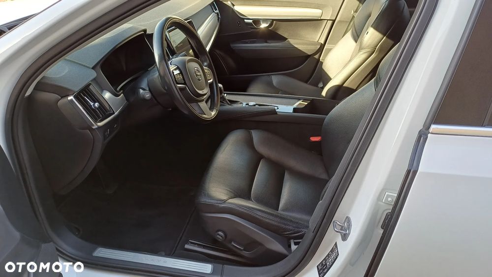 Volvo V90 D4 Geartronic Kinetic - 7