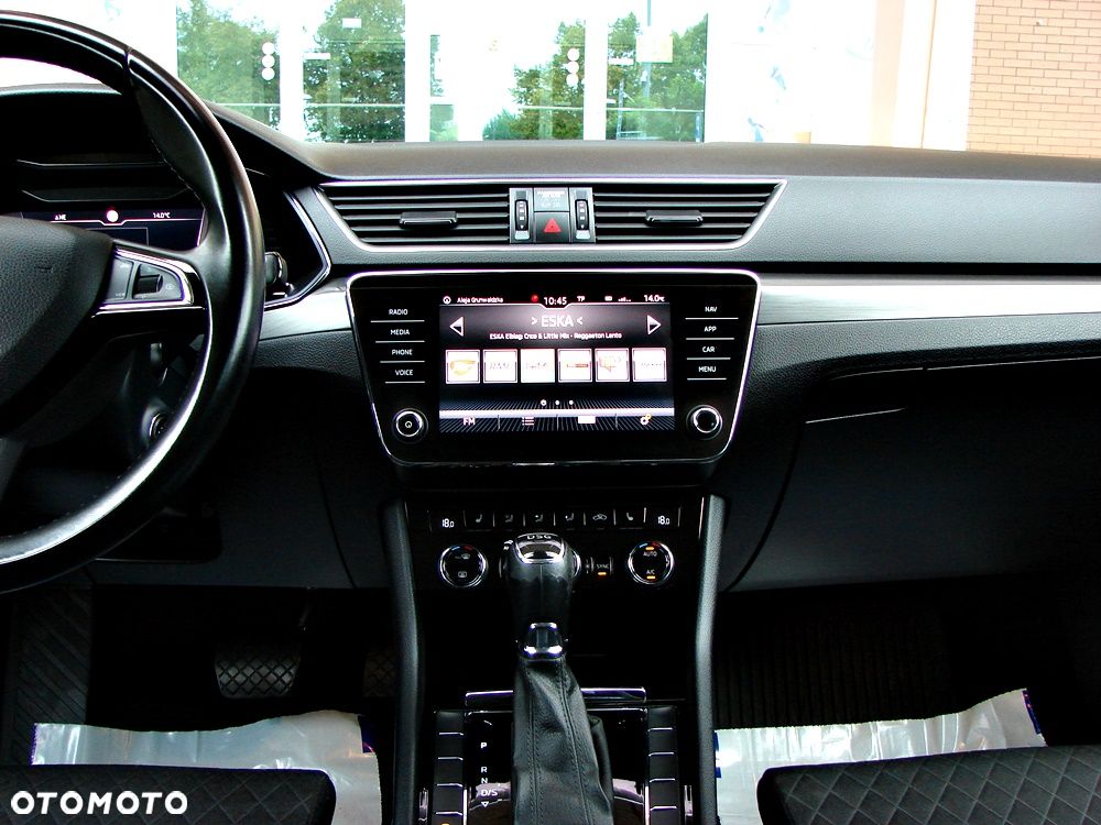 Skoda Superb 2.0 TDI DSG Style - 23