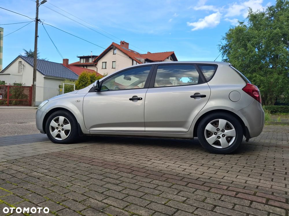 Kia Ceed 1.6 Crdi Comfort - 10