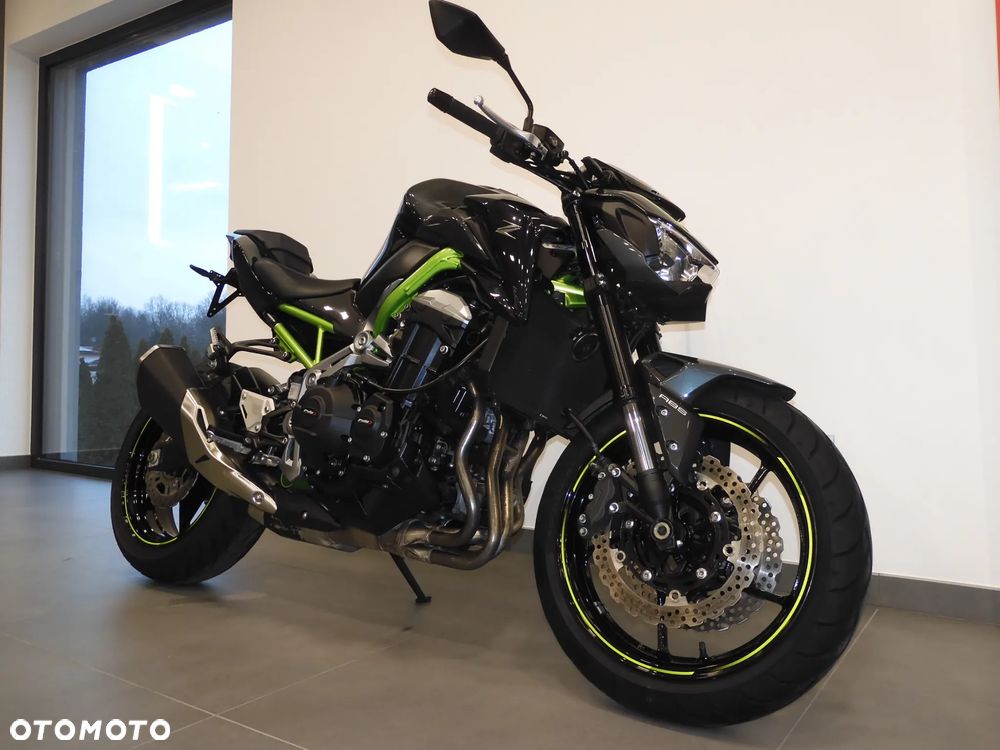 Kawasaki Z 900 - 14