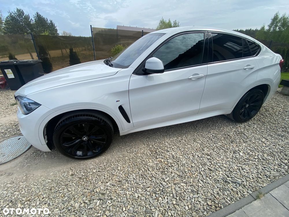 BMW X6 xDrive40d - 10