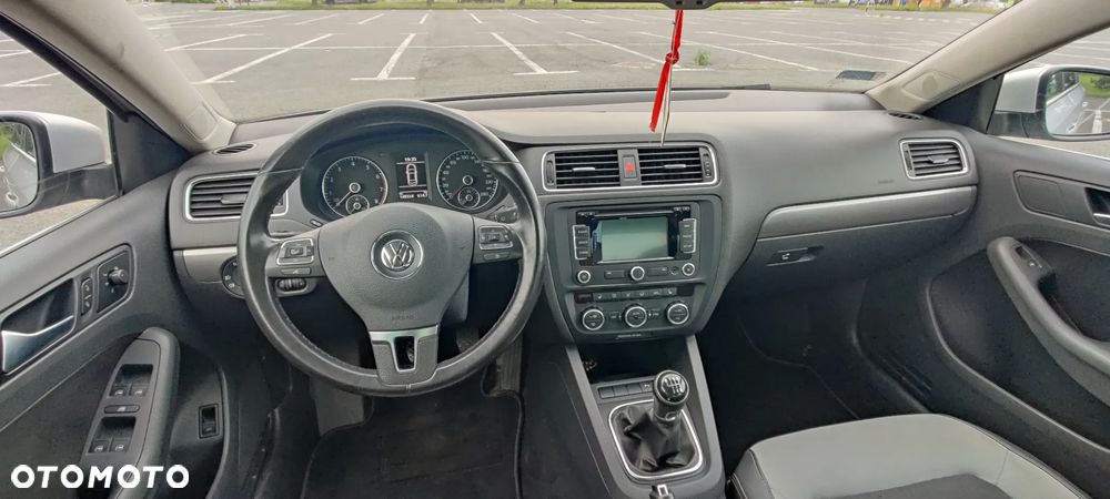 Volkswagen Jetta 1.4 TSI Highline - 8