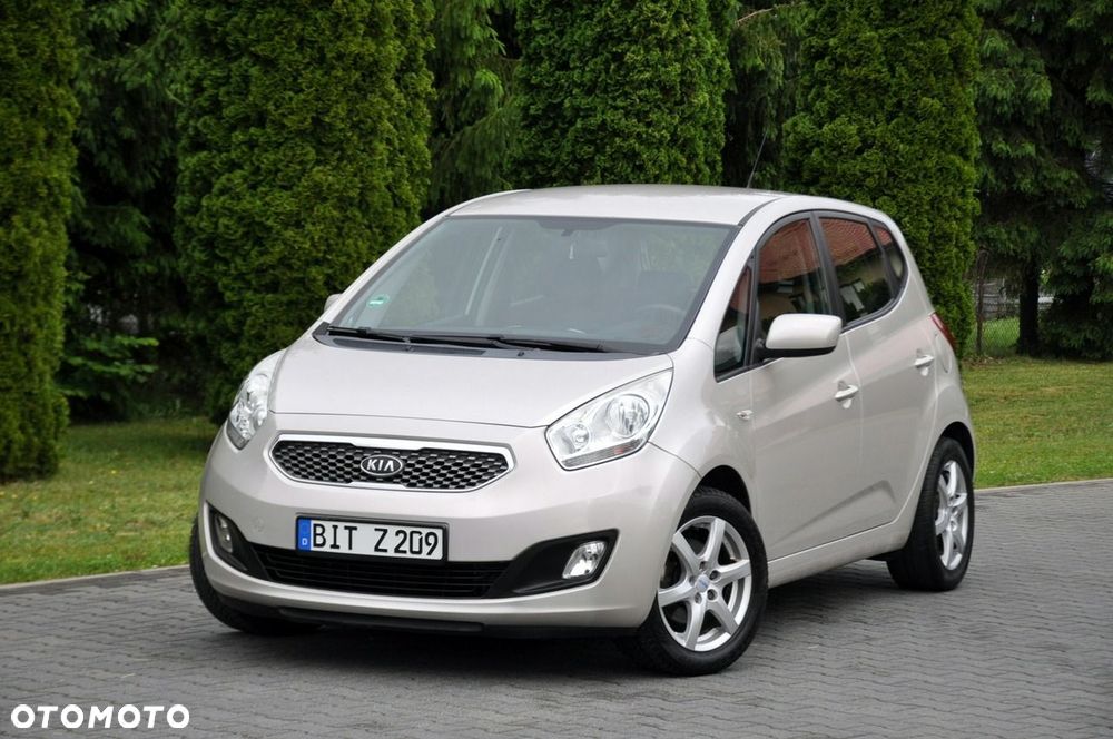 Kia Venga - 9