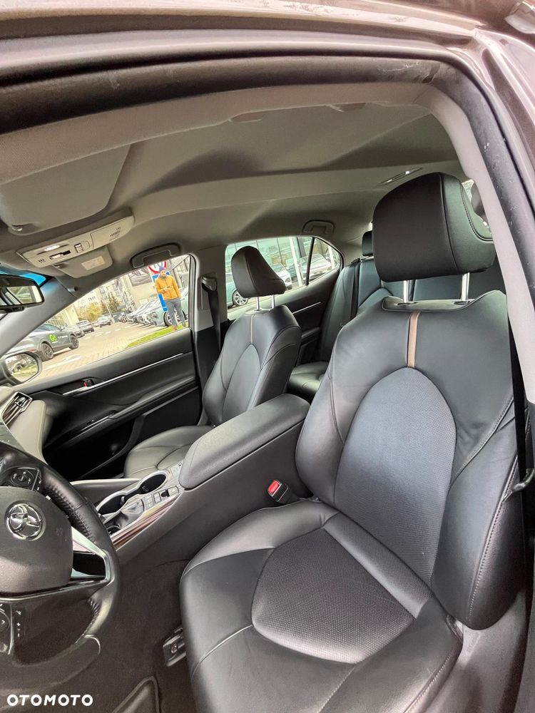 Toyota Camry 2.5 Hybrid Executive CVT - 7