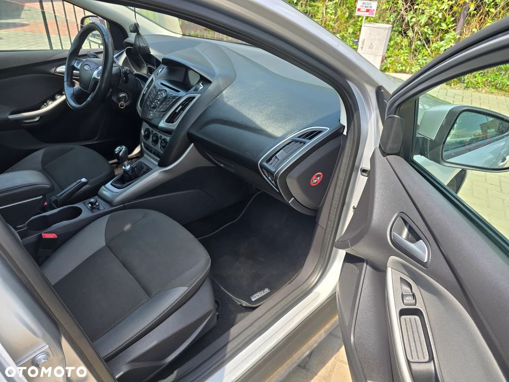 Ford Focus - 11