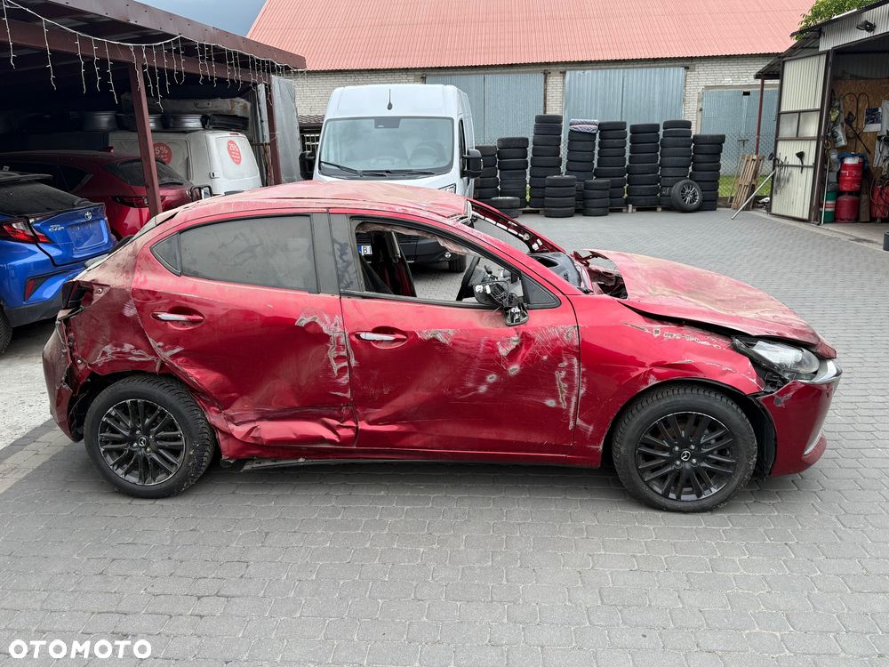 Mazda 2 - 1