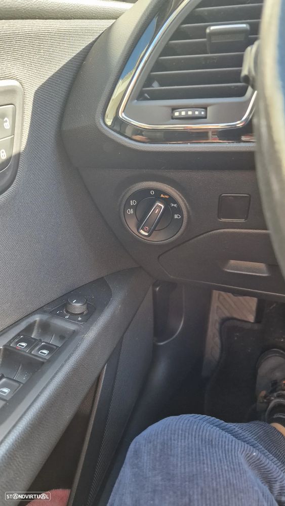 SEAT Leon ST 1.6 TDI S&S Style - 5