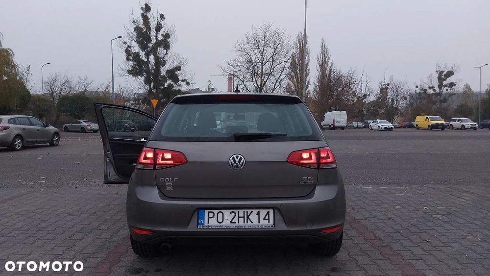 Volkswagen Golf 1.6 TDI Comfortline - 5