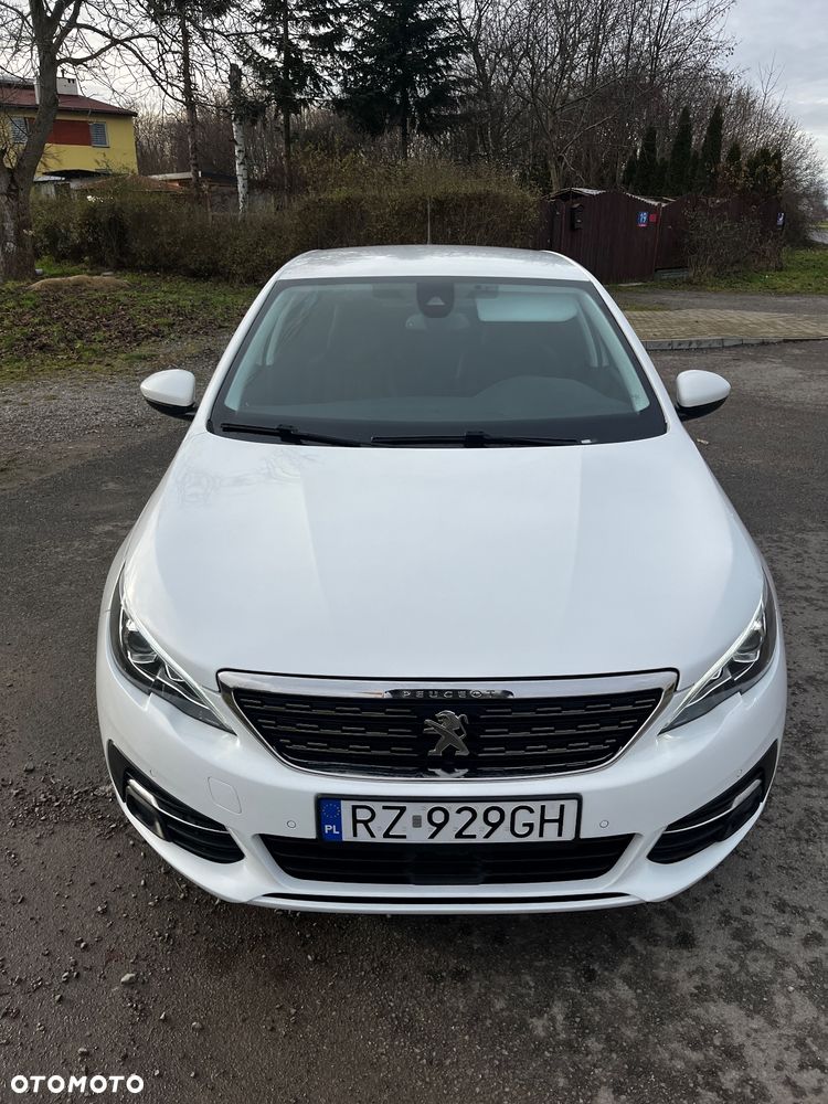 Peugeot 308 1.2 PureTech GPF Road Trip S&S EAT8 - 3