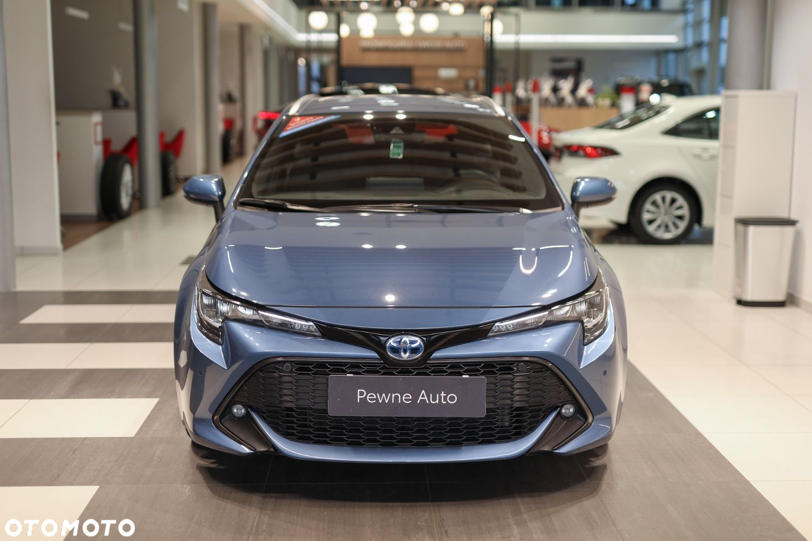 Toyota Corolla - 2
