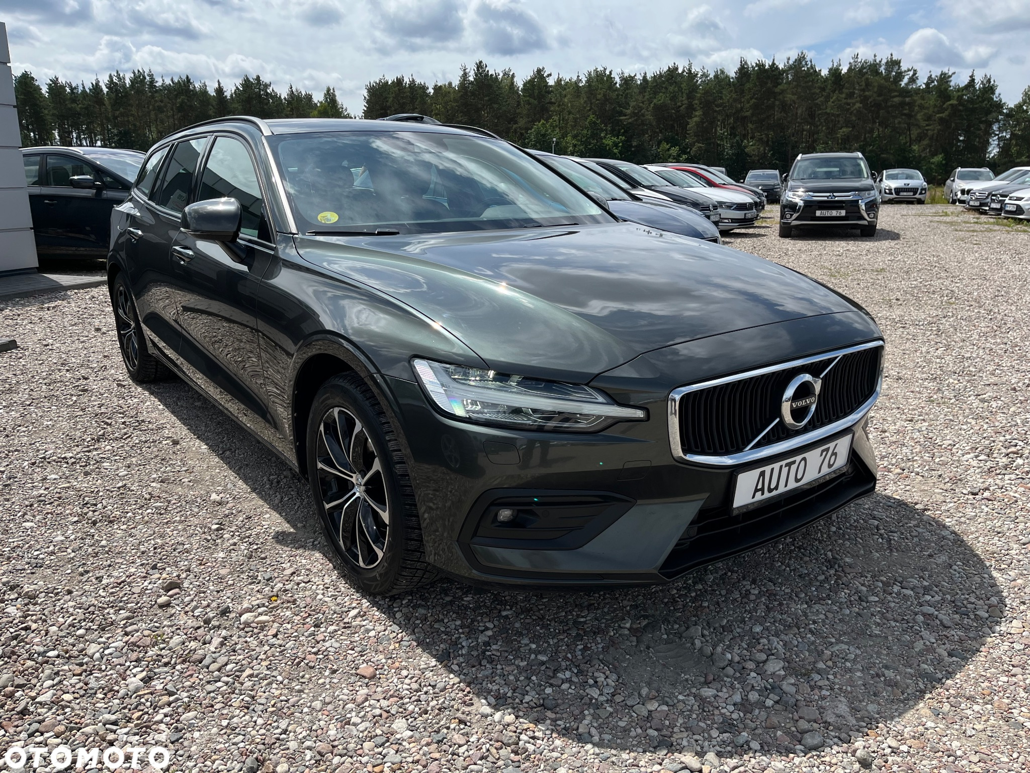 Volvo V60 D3 Momentum Pro - 5