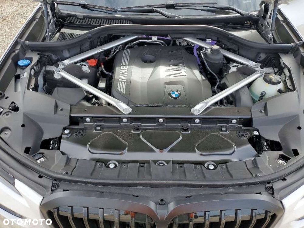 BMW X7 - 7