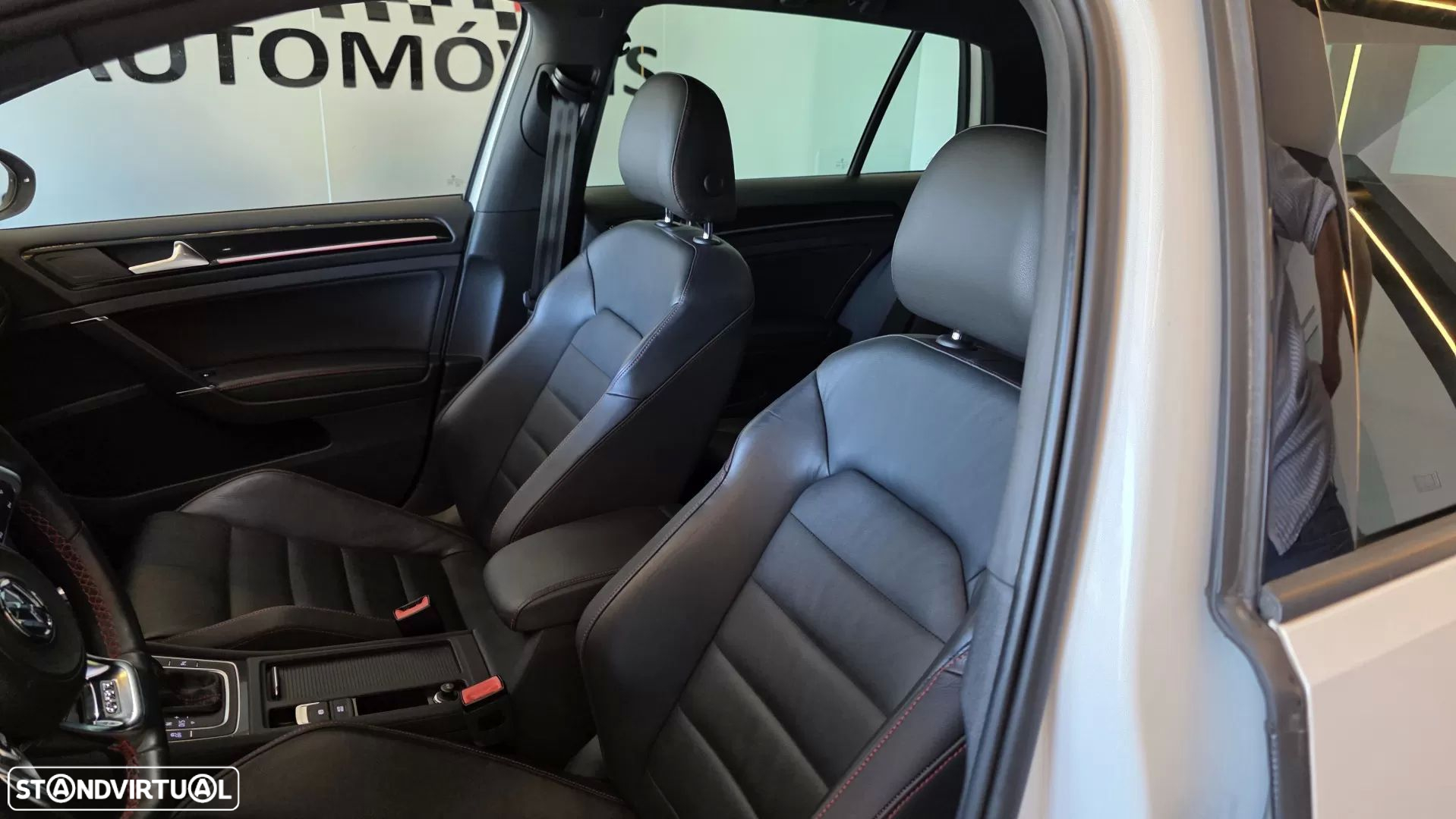 VW Golf 2.0 TSi GTi DSG Performance - 39