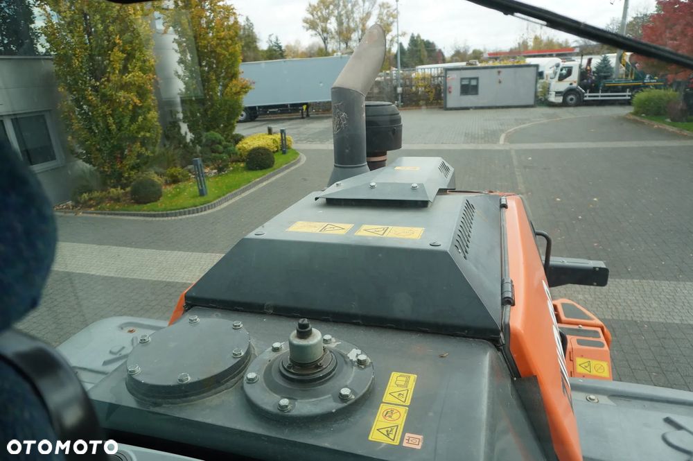 Hitachi ZW220 / 2 łyżki / Ładowarka przegubowa - 30