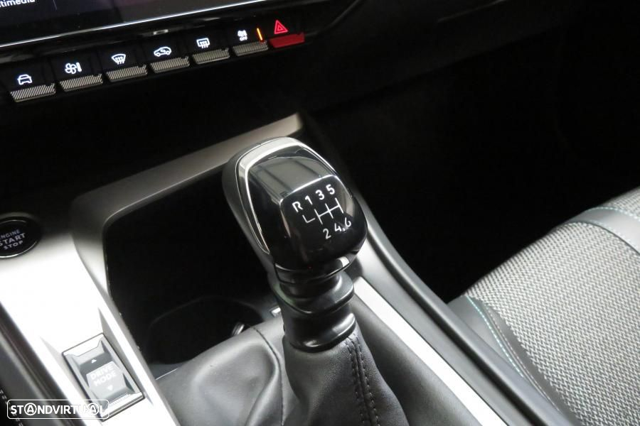 Peugeot 308 1.2 PureTech Allure Pack - 22