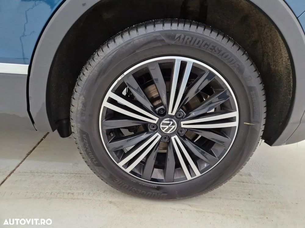 Volkswagen Tiguan 2.0 TDI SCR DSG 4Motion Elegance - 11