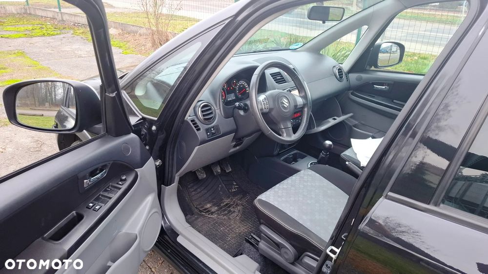 Suzuki SX4 1.6 VVT 4x2 Style - 8