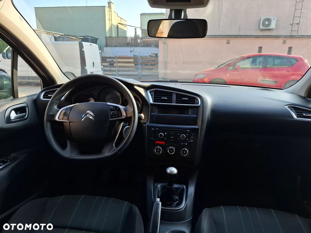 Citroën C4 1.6 HDi Attraction - 11