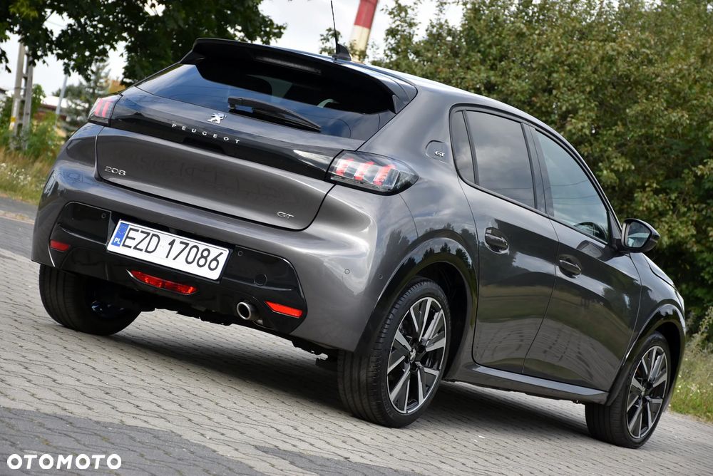 Peugeot 208 - 4