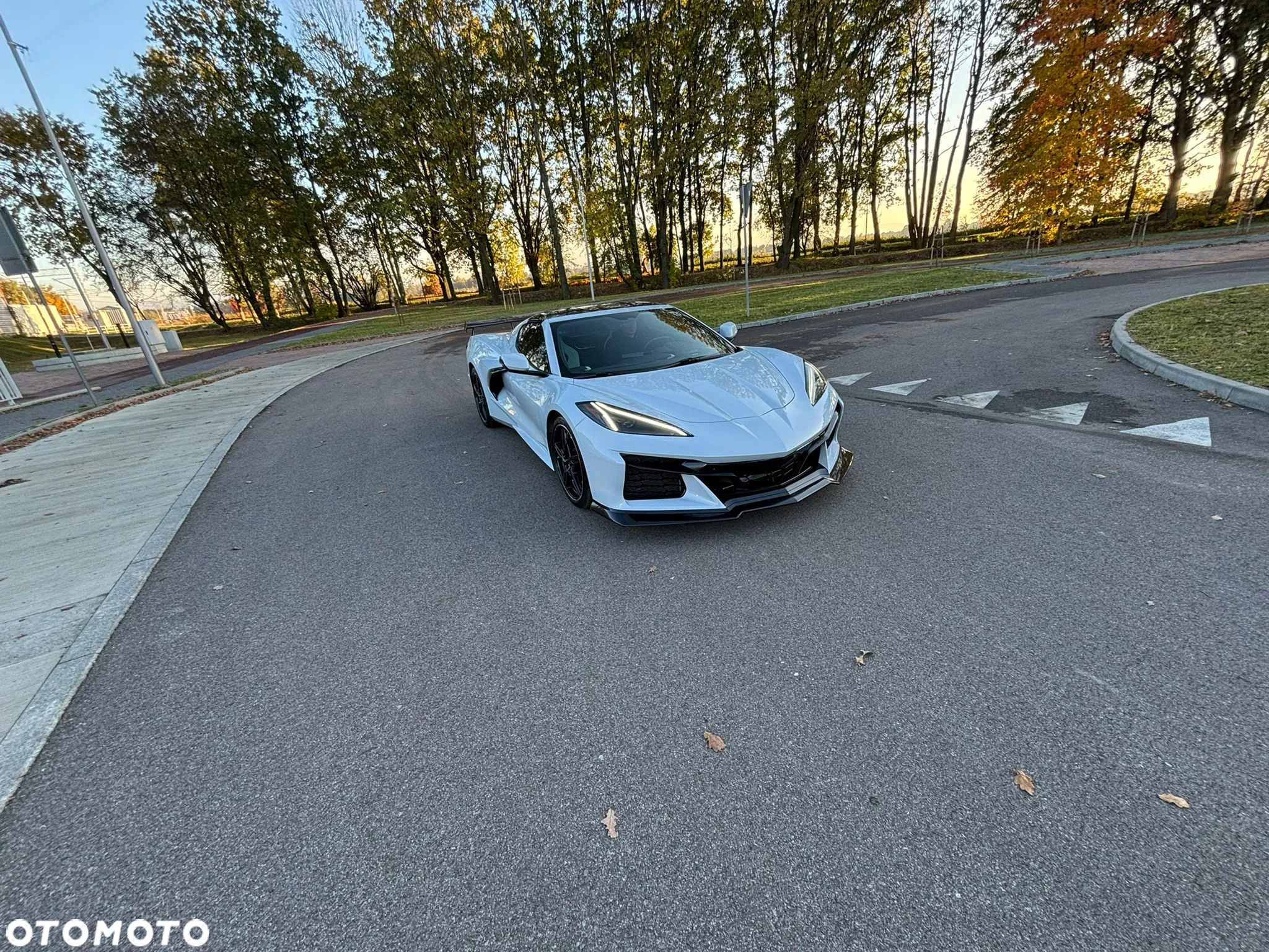 Chevrolet Corvette - 9