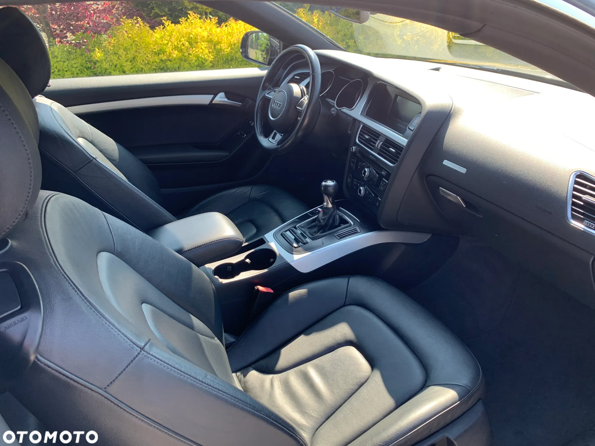 Audi A5 Coupe 2.0 TDI quattro sport - 11