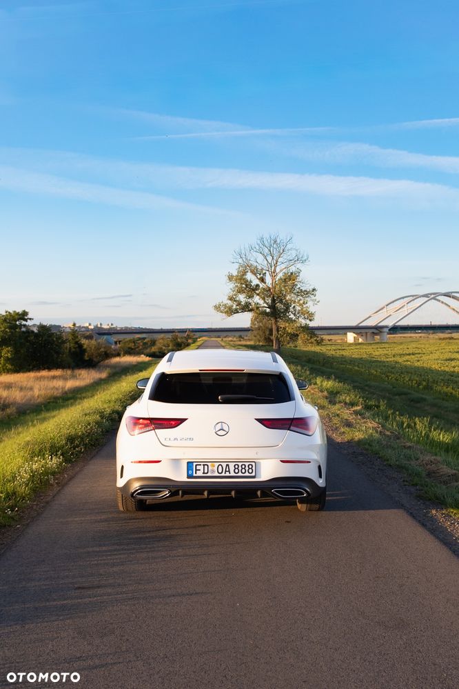 Mercedes-Benz CLA 250 AMG Line 7G-DCT - 7