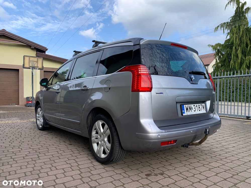 Peugeot 5008 HDI 115 Allure - 12