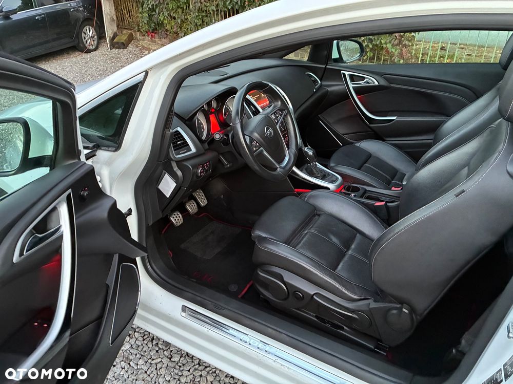 Opel Astra 1.4 Turbo - 8