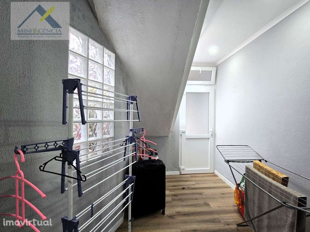 Prédio com 3 apartamentos remodelados em Setúbal - Grande imagem: 5/36