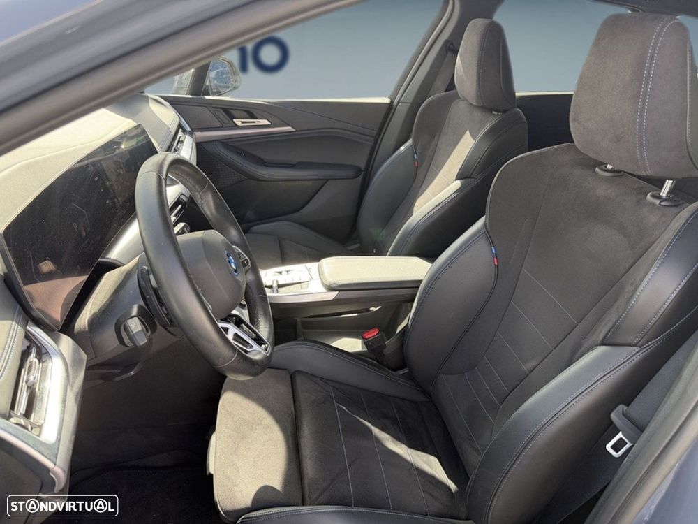 BMW 230xe Active Tourer Pack M - 10