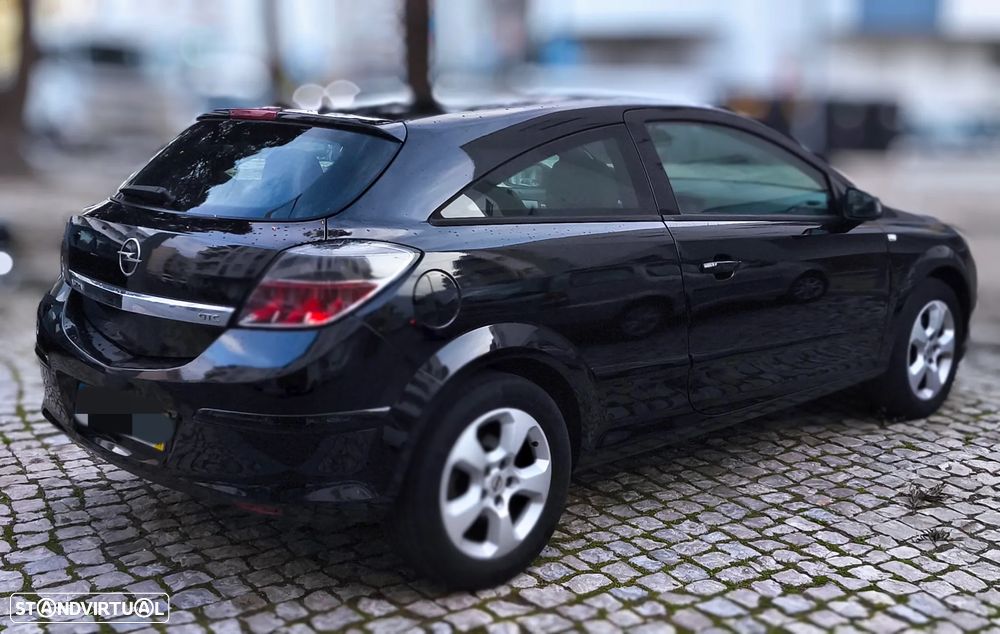 Opel Astra GTC 1.3 CDTi - 3