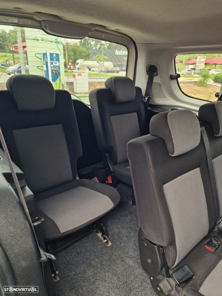Fiat Doblo 1.3 M-Jet 7L Start&Stop - 20