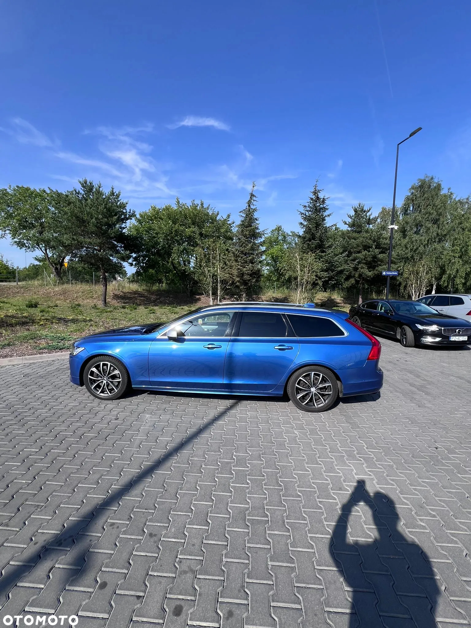 Volvo V90 D5 SCR AWD R-Design - 10