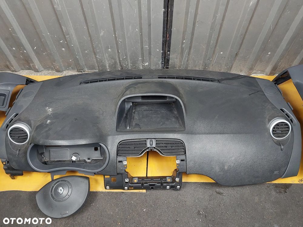 deska konsola poduszka kierowcy pasażera renault kangoo ii iii 2013r - 2