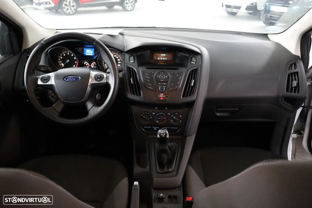 Ford Focus 1.0 EcoBoost S&S Ambiente - 16