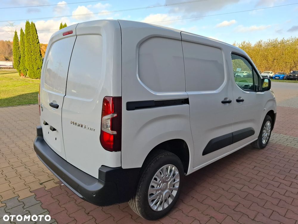Toyota Proace City - 6