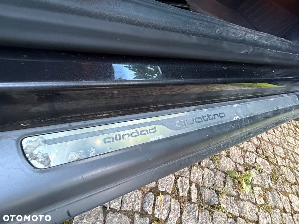 Audi A6 Allroad - 12