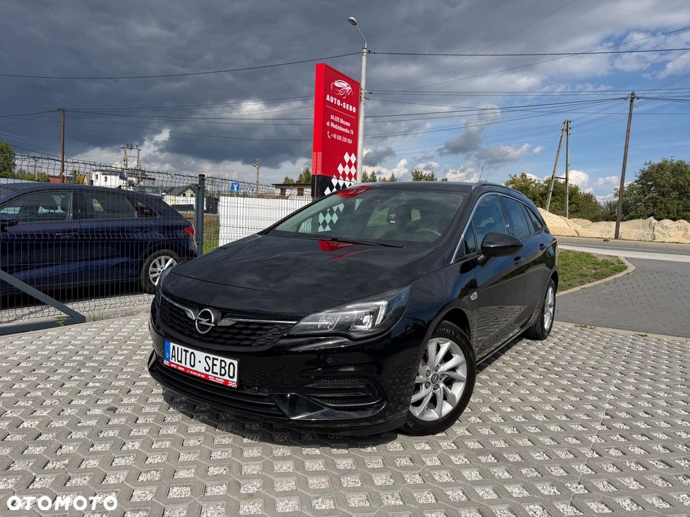 Opel Astra 1.2 Turbo Business Edition - 1