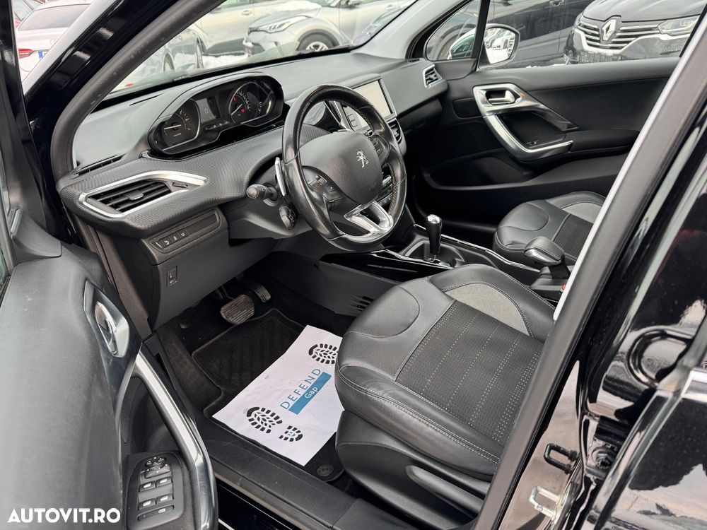 Peugeot 2008 PureTech 82 ETG5 STOP&START Allure - 9