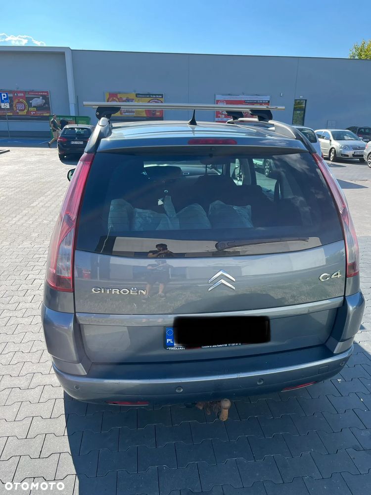 Citroën C4 Picasso - 6