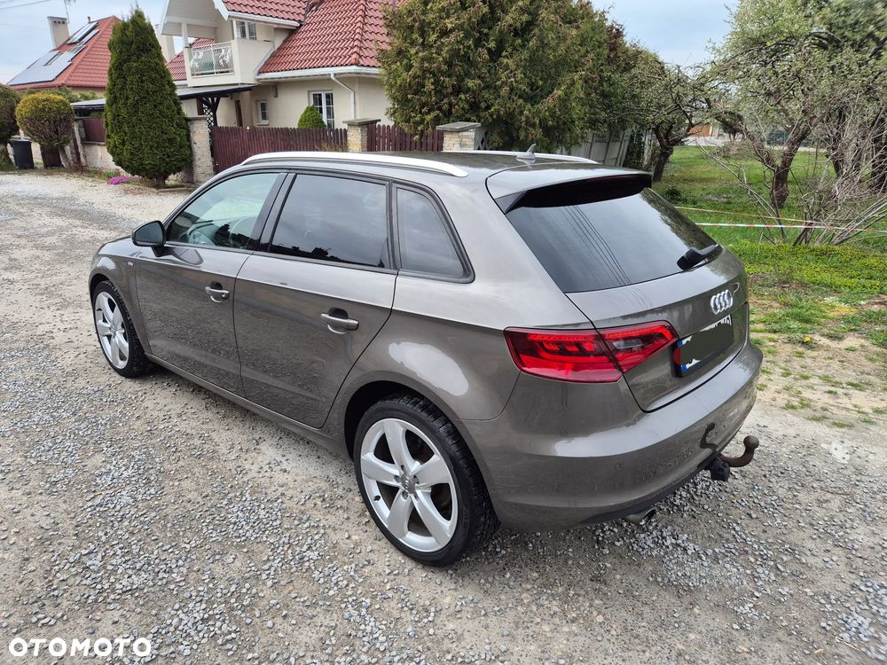 Audi A3 Sportback 1.6 TDI DPF Ambiente - 21
