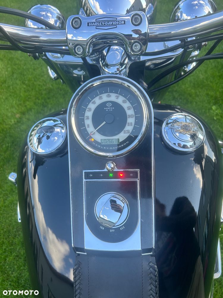 Harley-Davidson Softail Deluxe - 14