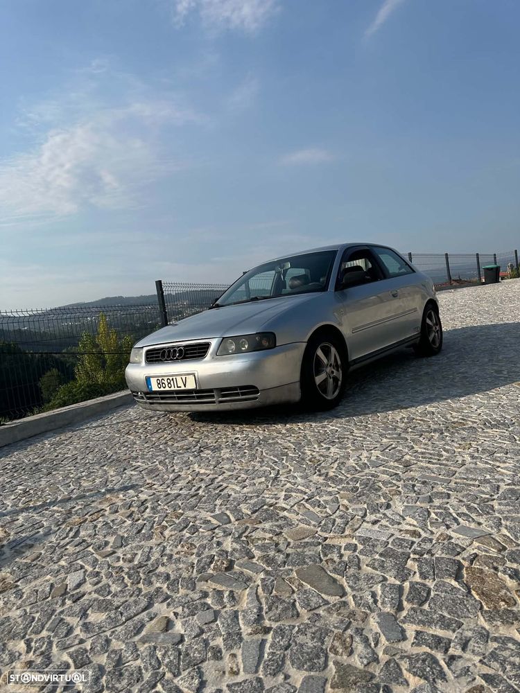 Audi A3 1.6 - 8