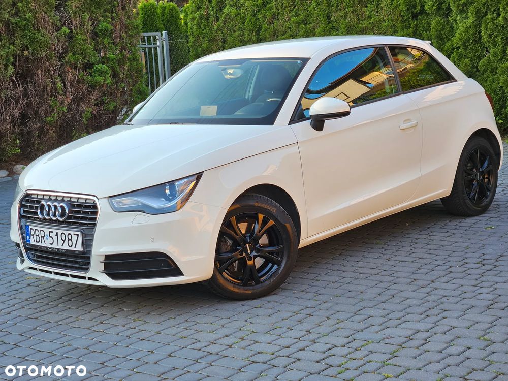 Audi A1 3-drzwiowe 1.4 TFSI S line edition - 2