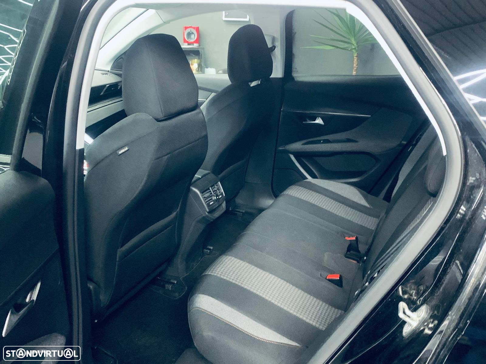 Peugeot 3008 1.5 BlueHDi Active Pack EAT8 - 6