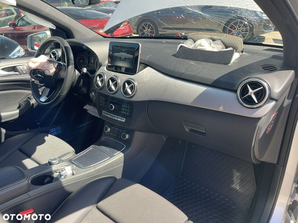 Mercedes-Benz Klasa B 200 7G-DCT Edition - 11