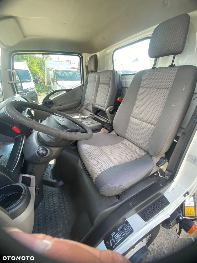 Nissan Cabstar - 19