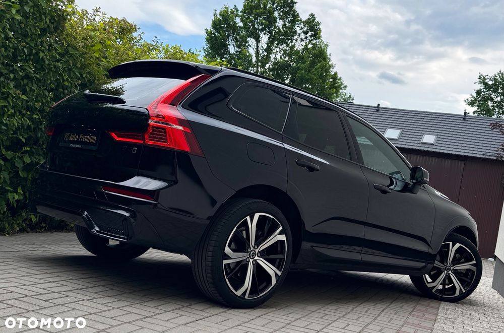Volvo XC 60 B4 D AWD Plus Dark - 5